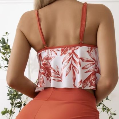 Ladies' Asymmetrical Plant Printed Camisole Top With Drawstring Details, Sexy Hip Hugging Shorts, Vacation Style Two-piece Set - Image 2