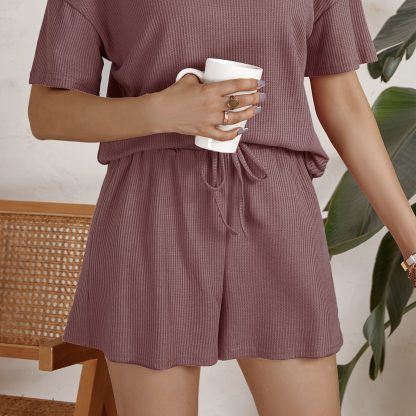 Women's Solid Color V-neck Waffle Fabric Loose Fitting Pullover Top And Waist Drawstring Home Casual Style Shorts Set - Image 4
