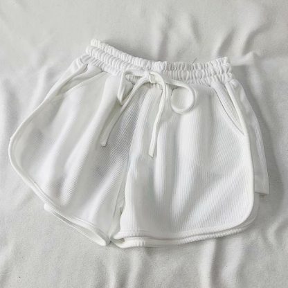 Women's Solid Color Wide Leg Loose And Slim Sports Shorts - Image 3