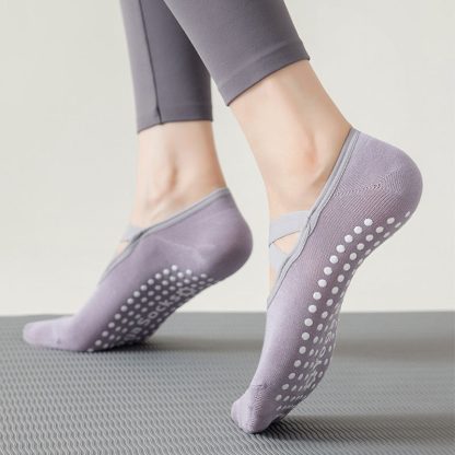 6 Pairs Women Yoga Socks  Non-Slip Grips Straps For Added Balance And Stability Ideal For Pilates Pure Barre Ballet Dance Barefoot - Image 5