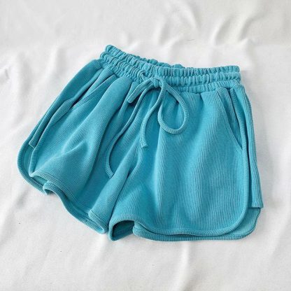 Women's Solid Color Wide Leg Loose And Slim Sports Shorts - Image 2