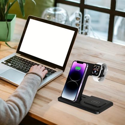 15W Fast Charging Three-in-one Wireless Charger - Image 3